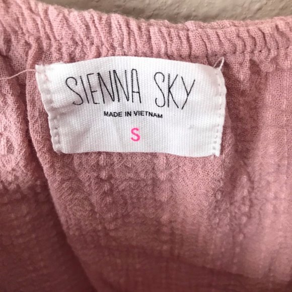 Ruffle Tank - Picture 4 of 4